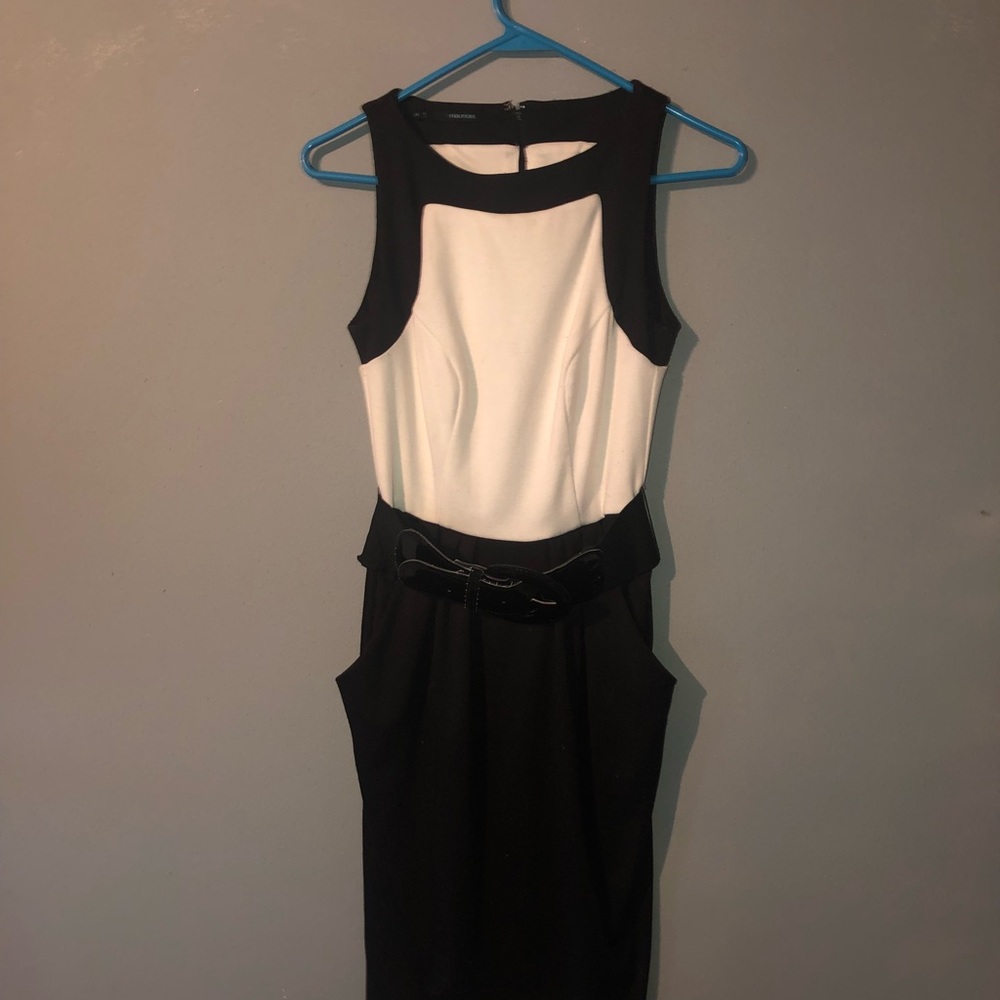 Maurice’s dress black and white